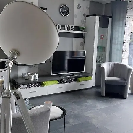 Gemuetliche Dachgeschosswohnung Im Teutoburger Wald * Horn-Bad Meinberg